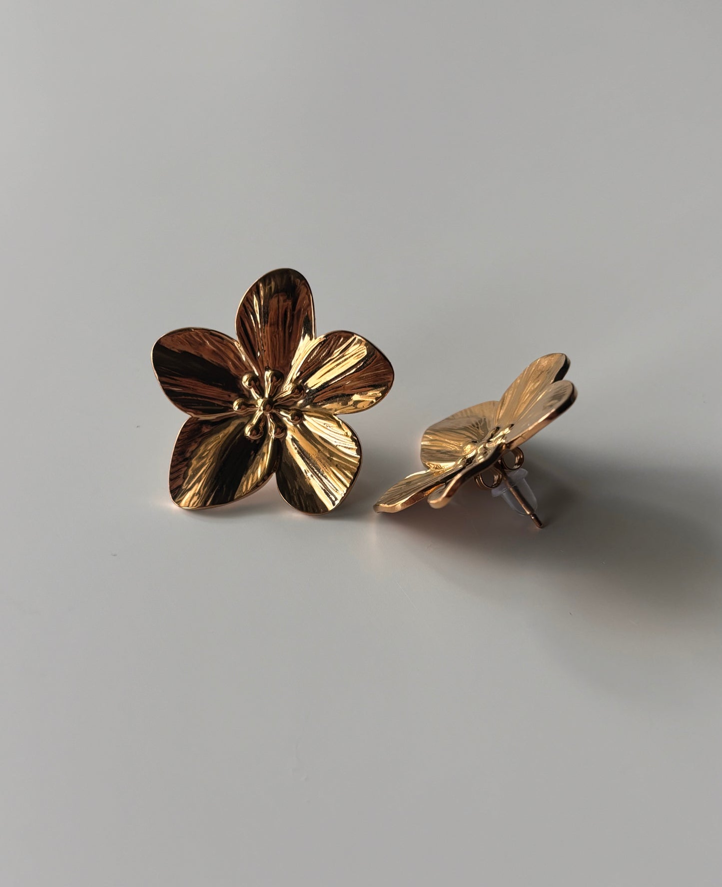 Fiorela Flower Pieces