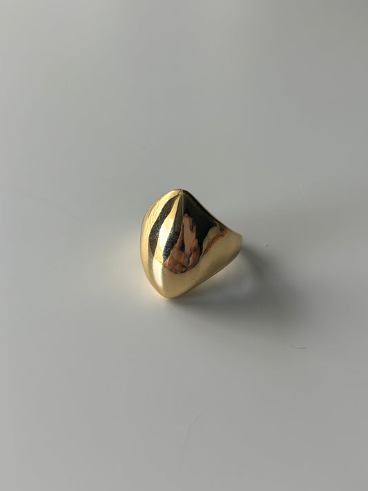 Stud Chunky Ring