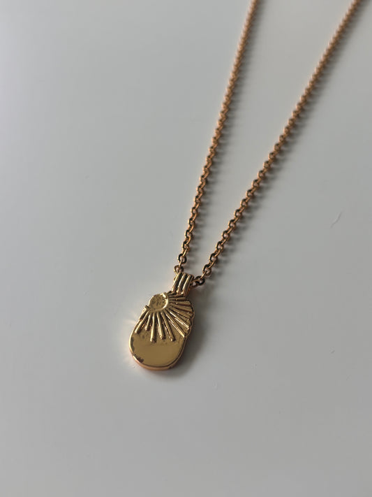 Ray Necklace