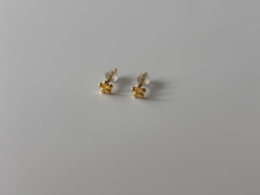 Poppy Stud Earrings